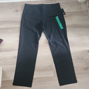 Oakley Men's Dark Black Chinos